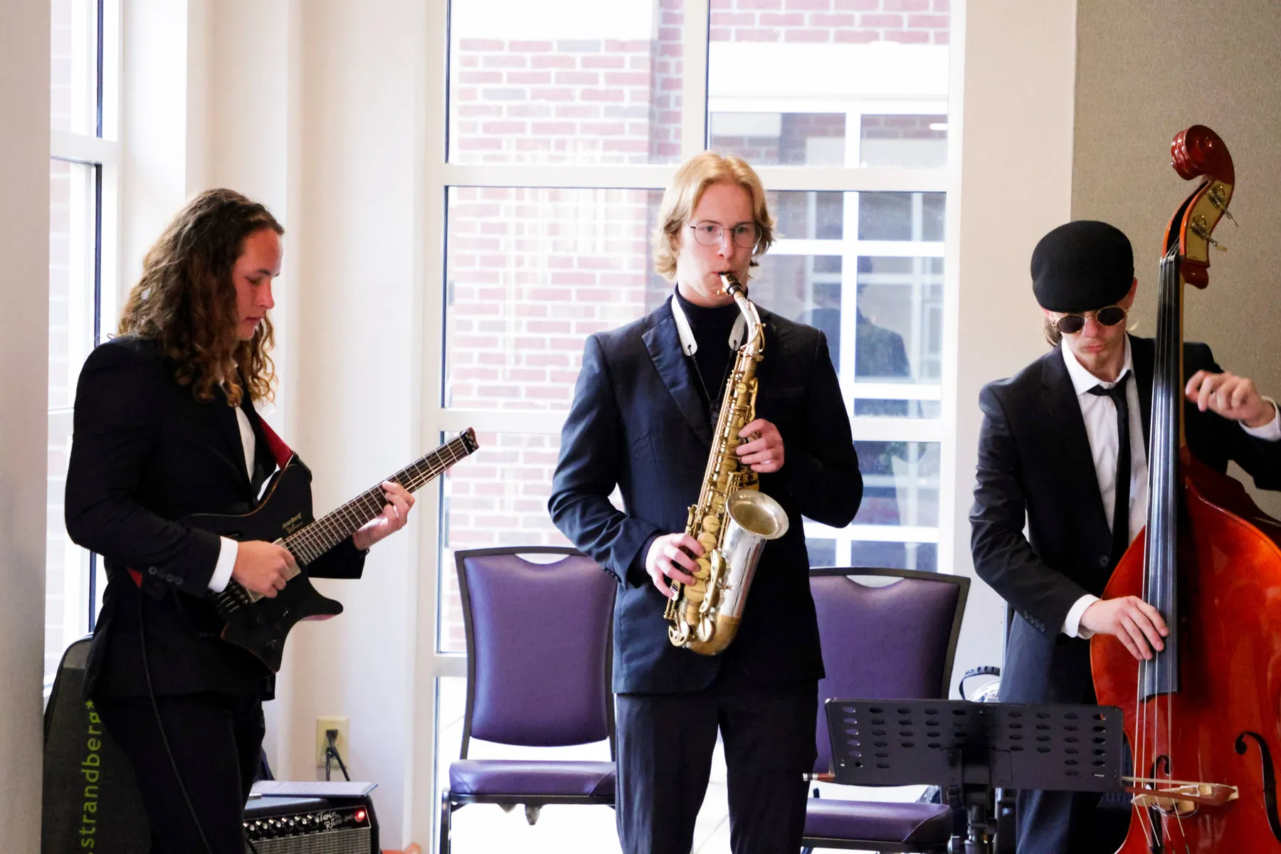 Benji Stiles performing in a jazz trio